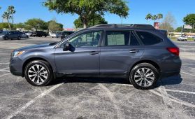 2017 SUBARU OUTBACK WAGON 6-CYL, 3.6 LITER 3.6R LIMITED WAGON 4D