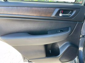 2017 SUBARU OUTBACK WAGON 6-CYL, 3.6 LITER 3.6R LIMITED WAGON 4D