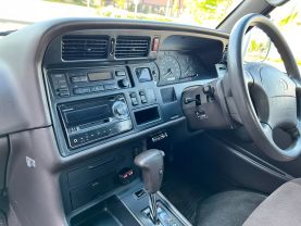 1997 TOYOTA HIACE VAN 1KZ-TE LIVING SALOON EX