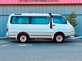 1997 TOYOTA HIACE VAN 1KZ-TE LIVING SALOON EX