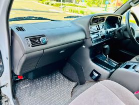 1997 TOYOTA HIACE VAN 1KZ-TE LIVING SALOON EX