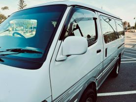 1997 TOYOTA HIACE VAN 1KZ-TE LIVING SALOON EX