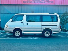 1997 TOYOTA HIACE VAN 1KZ-TE LIVING SALOON EX