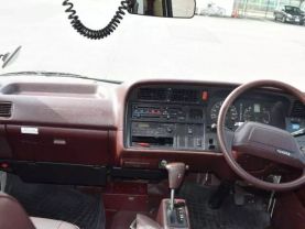 1992 TOYOTA HIACE VAN 2RZ-E AMBULANCE