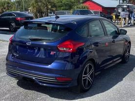 2017 Ford Focus - Image 32