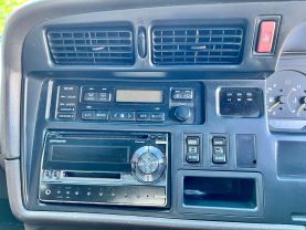 1997 TOYOTA HIACE VAN 1KZ-TE LIVING SALOON EX