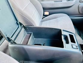 1997 TOYOTA HIACE VAN 1KZ-TE LIVING SALOON EX