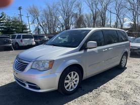 2011 CHRYSLER TOWN & COUNTRY PASSENGER SILVER AUTOMATIC - Auto Spot