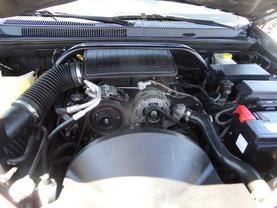 2009 JEEP GRAND CHEROKEE SUV V6, 3.7 LITER LAREDO SPORT UTILITY 4D at Gael Auto Sales in El Paso, TX
