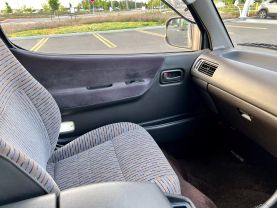 1995 TOYOTA HIACE VAN 1KZ-TE SUPER CUSTOM