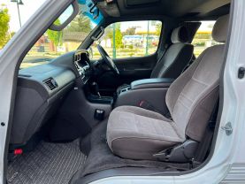 1997 TOYOTA HIACE VAN 1KZ-TE LIVING SALOON EX