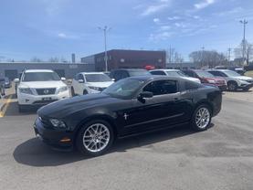 2012 FORD MUSTANG COUPE BLACK AUTOMATIC - Faris Auto Mall