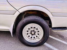 1997 TOYOTA HIACE VAN 1KZ-TE LIVING SALOON EX