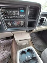 2002 CHEVROLET SUBURBAN 1500 SUV V8, FFV, 5.3 LITER SPORT UTILITY