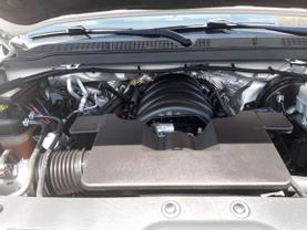 2015 GMC YUKON SUV V8, ECOTEC3, 5.3 LITER SLE SPORT UTILITY 4D