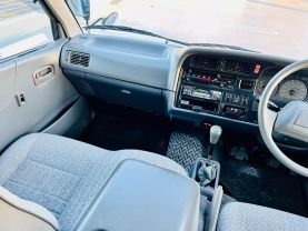 1996 TOYOTA HIACE VAN 1KZ-TE CUSTOM