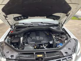 2015 MERCEDES-BENZ M-CLASS SUV V6, 3.5 LITER ML 350 SPORT UTILITY 4D at Motors On Wheels - used car dealership in Houston, Texas.