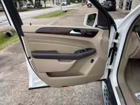 2015 MERCEDES-BENZ M-CLASS SUV V6, 3.5 LITER ML 350 SPORT UTILITY 4D at Motors On Wheels - used car dealership in Houston, Texas.