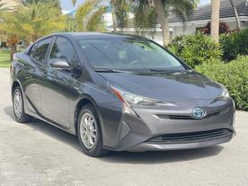 2017 TOYOTA PRIUS HATCHBACK GRAY AUTOMATIC - Citywide Auto Group LLC