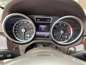 2015 MERCEDES-BENZ M-CLASS SUV V6, 3.5 LITER ML 350 SPORT UTILITY 4D at Motors On Wheels - used car dealership in Houston, Texas.