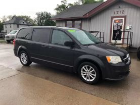 2012 DODGE GRAND CARAVAN PASSENGER PASSENGER V6, FLEX FUEL, 3.6 LITER SE MINIVAN 4D - Becker Auto Sales LLC in Emporia, KS