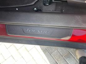 2012 HYUNDAI TUCSON SUV 4-CYL, 2.0 LITER GL SPORT UTILITY 4D