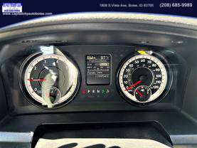 2016 RAM 1500 QUAD CAB PICKUP MAXIMUM STEEL METALLIC CLEARCOAT AUTOMATIC - Capital City Auto