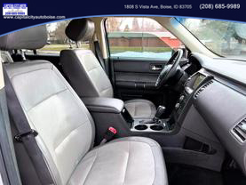 2018 FORD FLEX SUV OXFORD WHITE AUTOMATIC - Capital City Auto