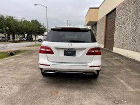 2015 MERCEDES-BENZ M-CLASS SUV V6, 3.5 LITER ML 350 SPORT UTILITY 4D at Motors On Wheels - used car dealership in Houston, Texas.