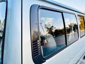 1996 TOYOTA HIACE VAN 1KZ-TE CUSTOM