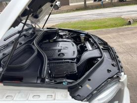 2015 MERCEDES-BENZ M-CLASS SUV V6, 3.5 LITER ML 350 SPORT UTILITY 4D at Motors On Wheels - used car dealership in Houston, Texas.