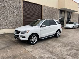 2015 MERCEDES-BENZ M-CLASS SUV V6, 3.5 LITER ML 350 SPORT UTILITY 4D at Motors On Wheels - used car dealership in Houston, Texas.