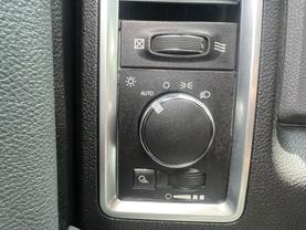 2013 RAM 1500 QUAD CAB PICKUP WHITE AUTOMATIC - Auto Spot