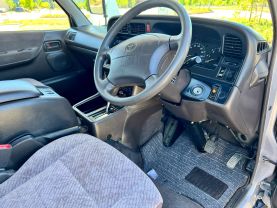 1996 TOYOTA HIACE VAN 1KZ-TE SUPER CUSTOM