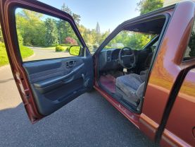1998 GMC SONOMA REGULAR CAB PICKUP 4-CYL, 2.2 LITER SHORT BED