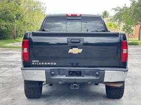 2011 CHEVROLET SILVERADO 1500 EXTENDED CAB PICKUP BLACK  AUTOMATIC - Citywide Auto Group LLC