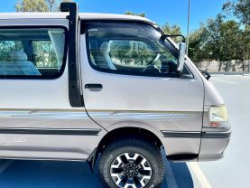 1996 TOYOTA HIACE VAN 1KZ-TE SUPER CUSTOM