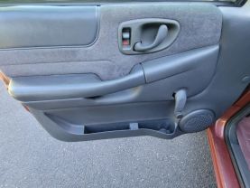 1998 GMC SONOMA REGULAR CAB PICKUP 4-CYL, 2.2 LITER SHORT BED