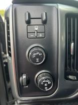 2017 CHEVROLET SILVERADO 1500 CREW CAB PICKUP SILVER AUTOMATIC - Xtreme Auto Sales