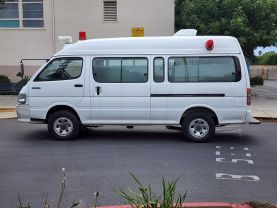 1997 TOYOTA HIACE COMMUTER VAN 1KZ-TE AMBULANCE