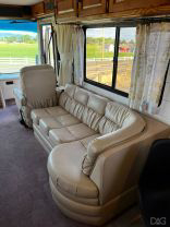 1997 MONACO WINSOR CLASS A WHITE - - Discovery Auto Group