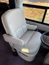 1997 MONACO WINSOR CLASS A WHITE - - Discovery Auto Group