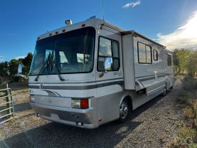 1997 MONACO WINSOR CLASS A WHITE - - Discovery Auto Group