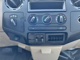 2008 FORD F250 SUPER DUTY CREW CAB PICKUP WHITE  AUTOMATIC - Citywide Auto Group LLC