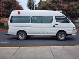1997 TOYOTA HIACE COMMUTER VAN 1KZ-TE AMBULANCE