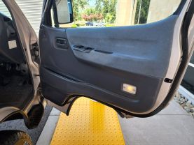 1997 TOYOTA HIACE VAN 1KZ-TE GRAND CABIN X