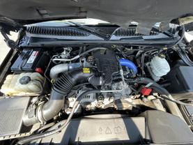 2004 GMC SIERRA 3500 EXTENDED CAB PICKUP V8, TURBO DIESEL, 6.6L SLE PICKUP 4D 8 FT - LA Auto Star in Virginia Beach, VA