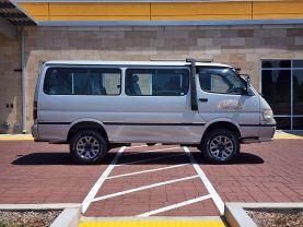 1997 TOYOTA HIACE VAN 1KZ-TE GRAND CABIN X