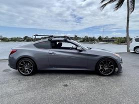 2015 HYUNDAI GENESIS COUPE COUPE EMPIRE STATE GRAY MANUAL - Tropical Auto Sales