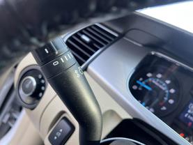 2017 FORD TAURUS SEDAN WHITE AUTOMATIC - Auto Spot